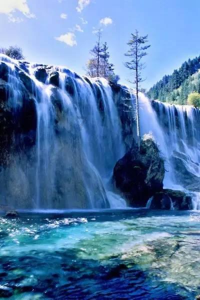 【环保时讯】蓝天碧水织锦绣